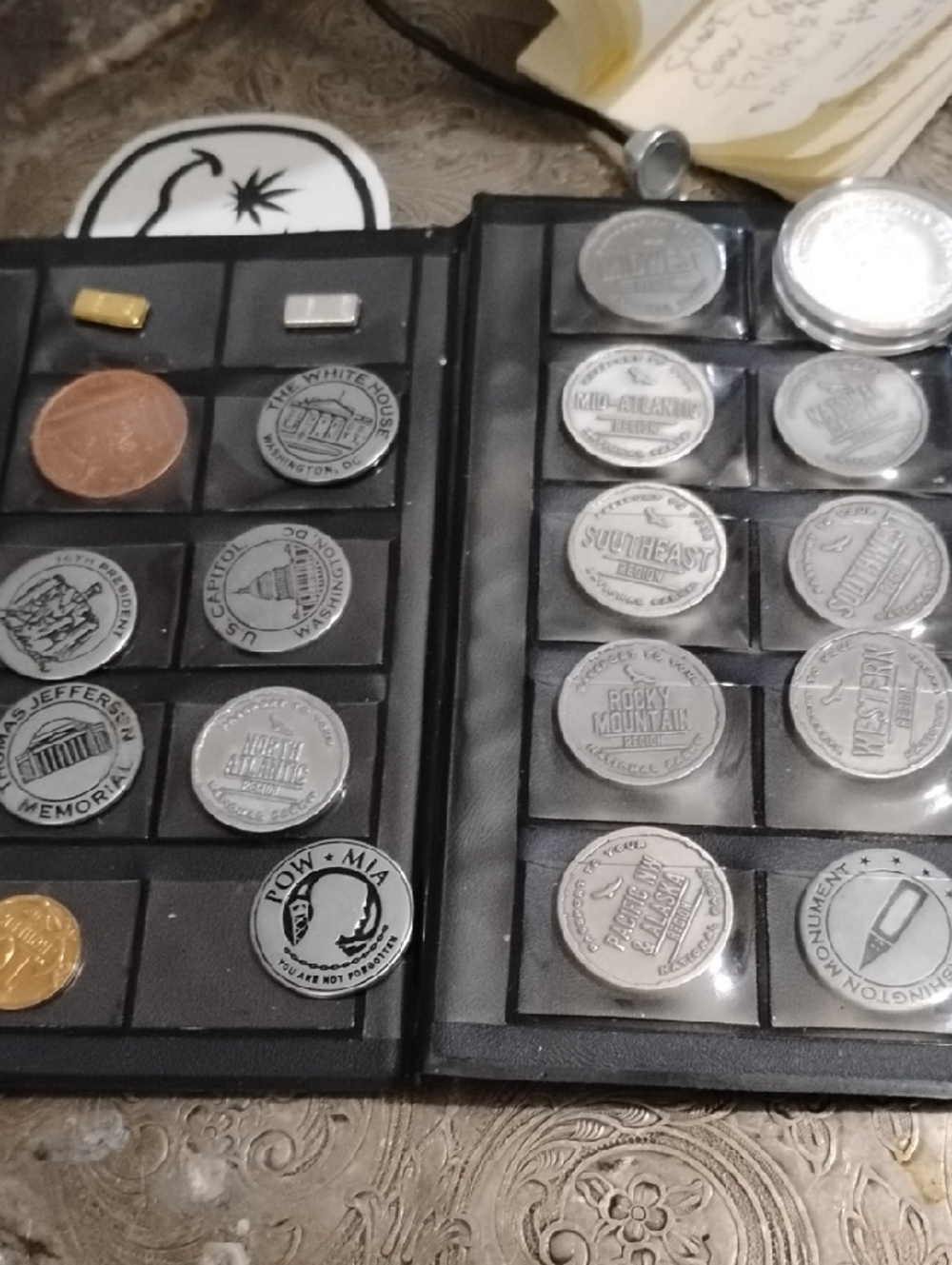 Collectible Challenge&Pure Monument USA&British Coins & Tokens - In Multi Pocket